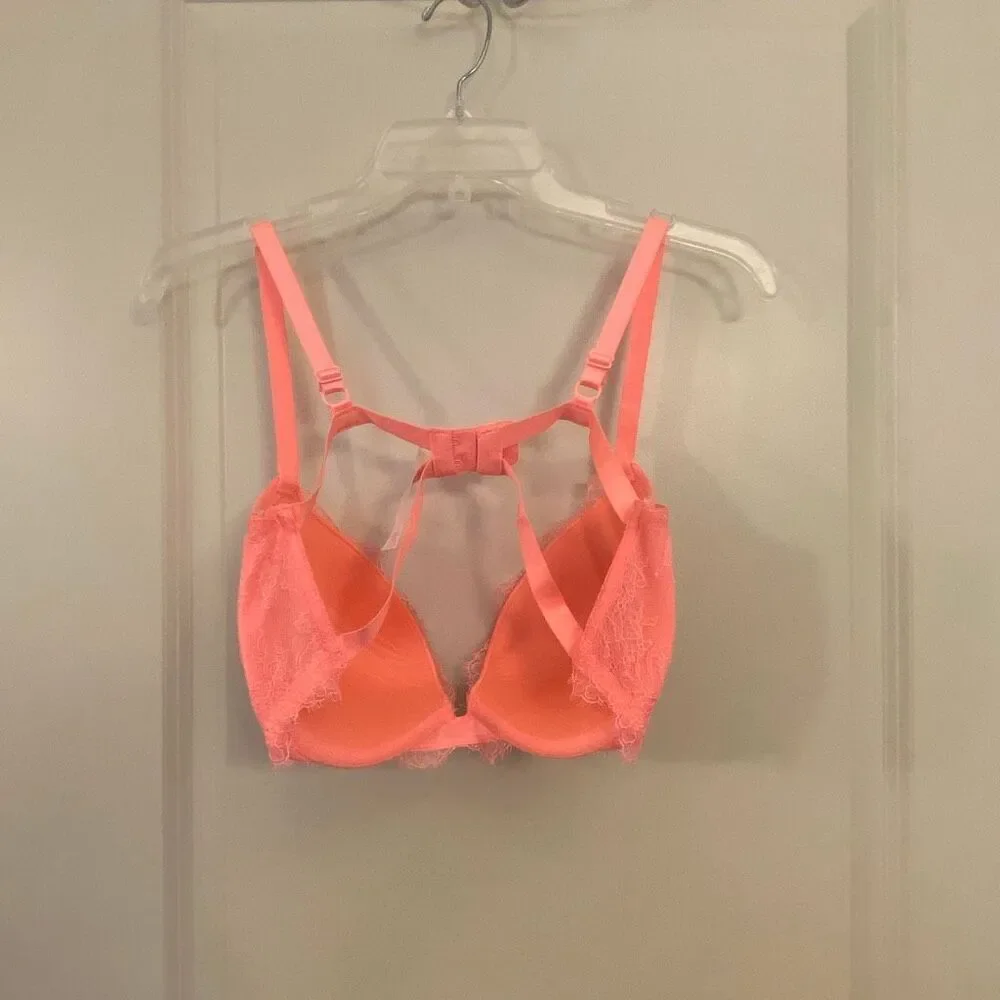 Victoria’s Secret push up Bra size 36DD